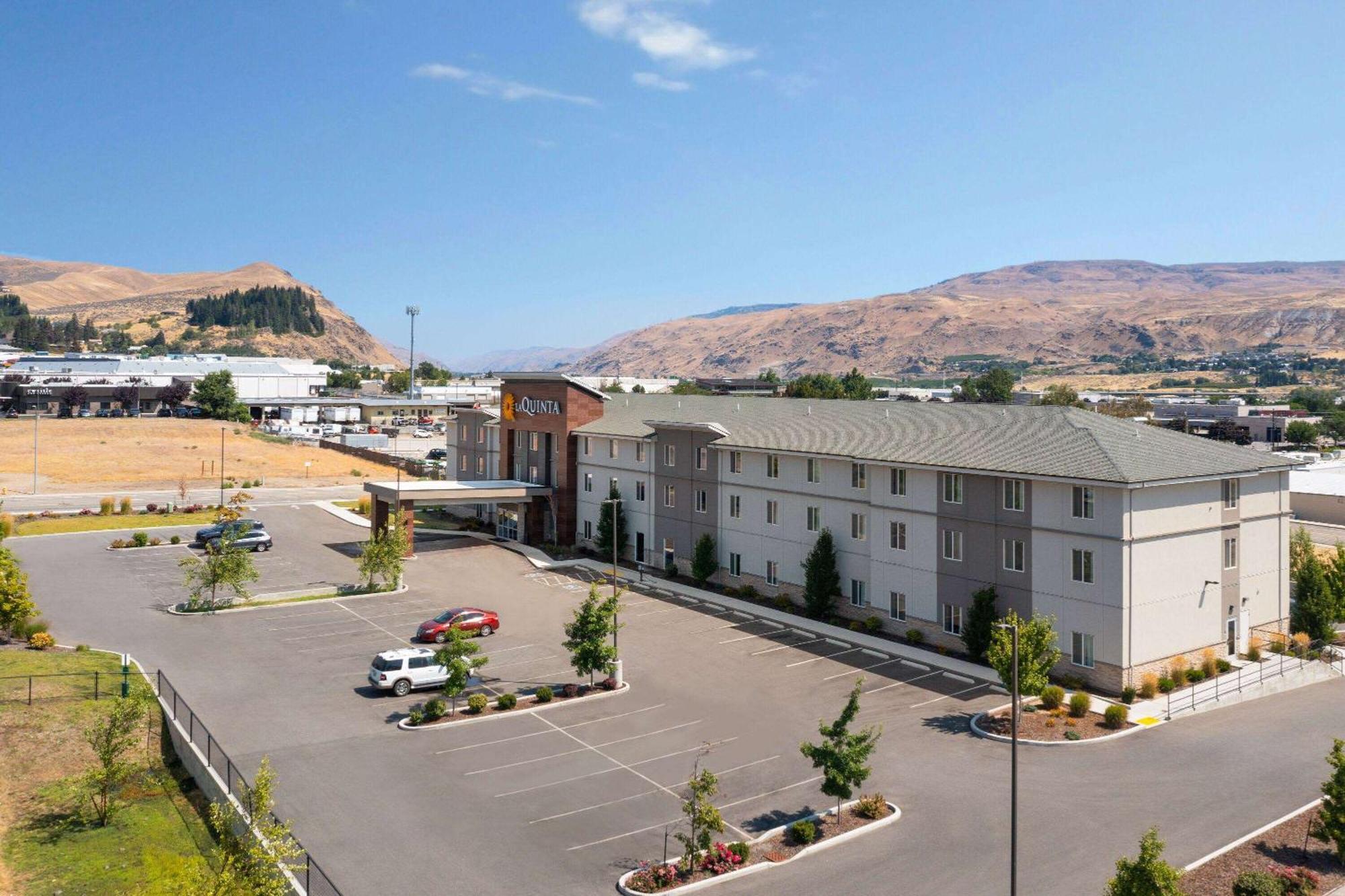 La Quinta Inn & Suites By Wyndham Wenatchee Exteriör bild